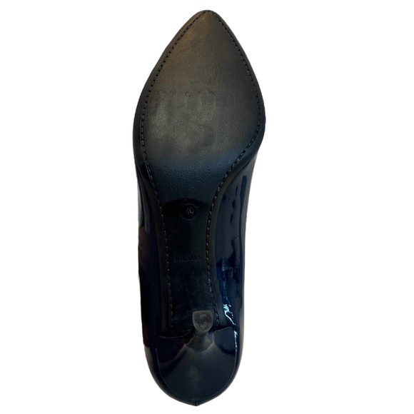 Prada Patent Leather Heels Blue Black Pointed Toe Bow Accent Size EU IT 40 US 10 - Picture 8 of 17